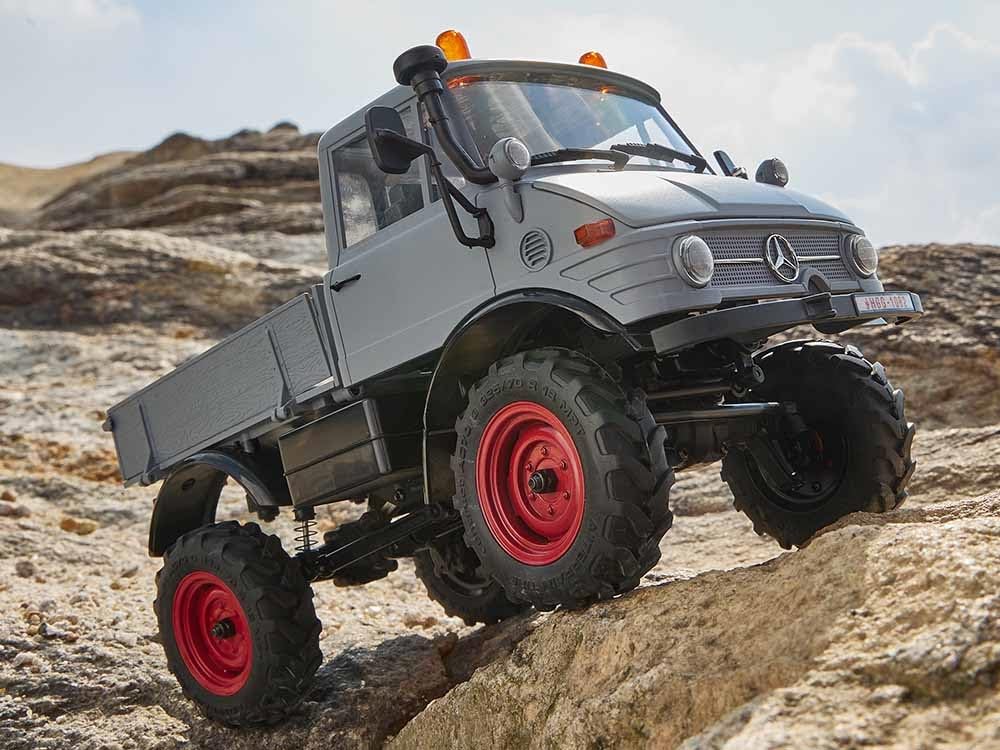 Amazon.com: Helidirect FMS 1:24 FCX24 MercedesBenz Unimog 421 RTR